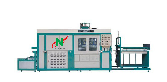 Blister forming machine